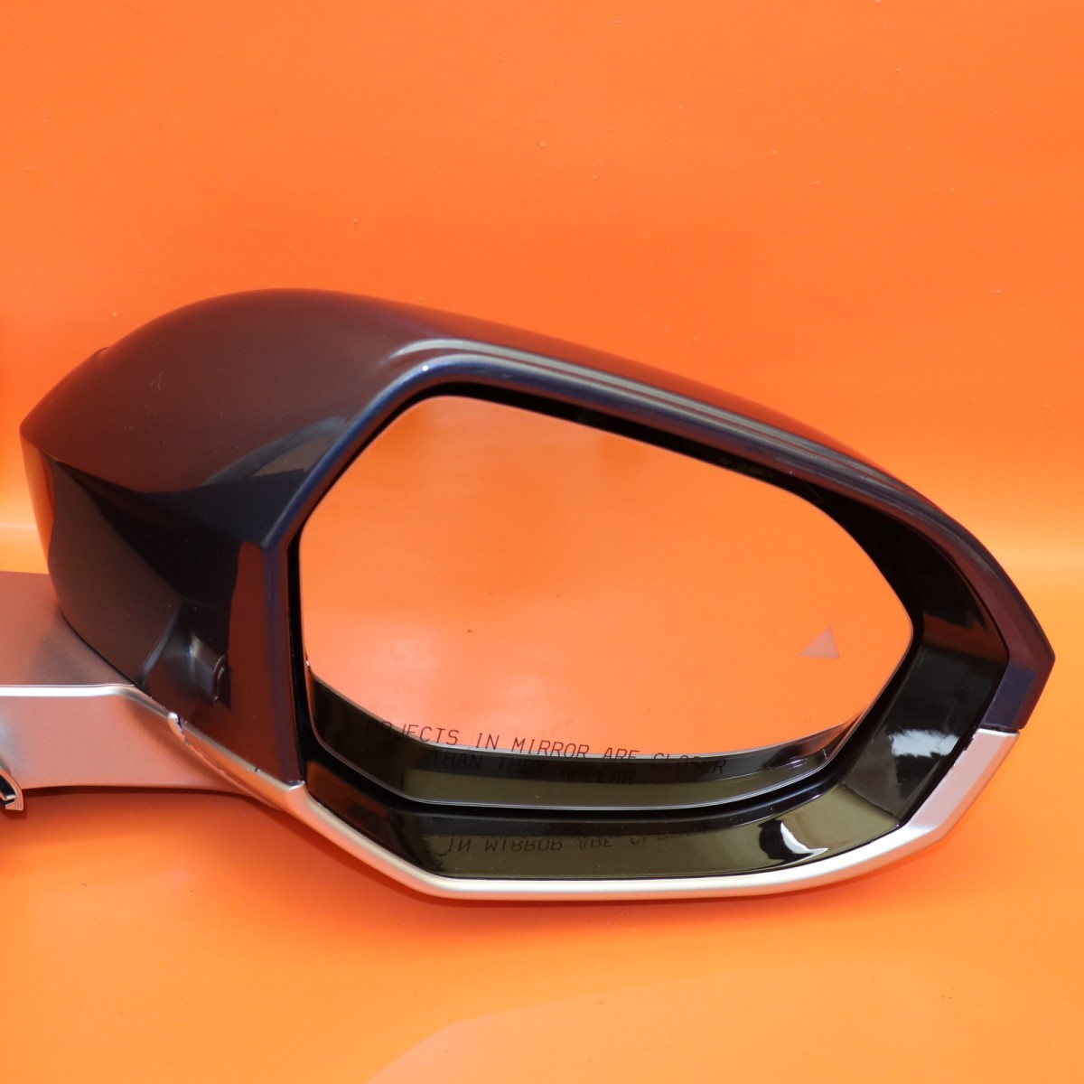 BMW X3 MIRROR RIGHT PASSENGER 2025 2026 51165A88162 CAMERA BLIND SPOT OEM